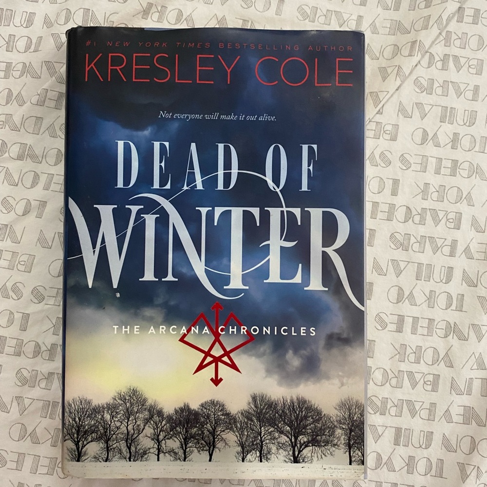 Hardcover ‘Dead of Winter’ the Arcana Chronicles